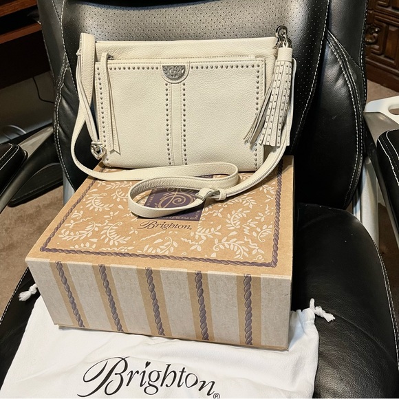 Brighton Bags Brighton Jagger Cream Crossbody Organizer Poshmark